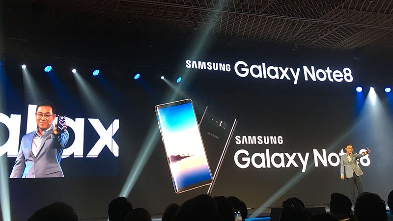 Siêu phẩm Galaxy Note 8 chính thức ra mắt tại VN: Chỉ 1 từ "tuyệt vời".