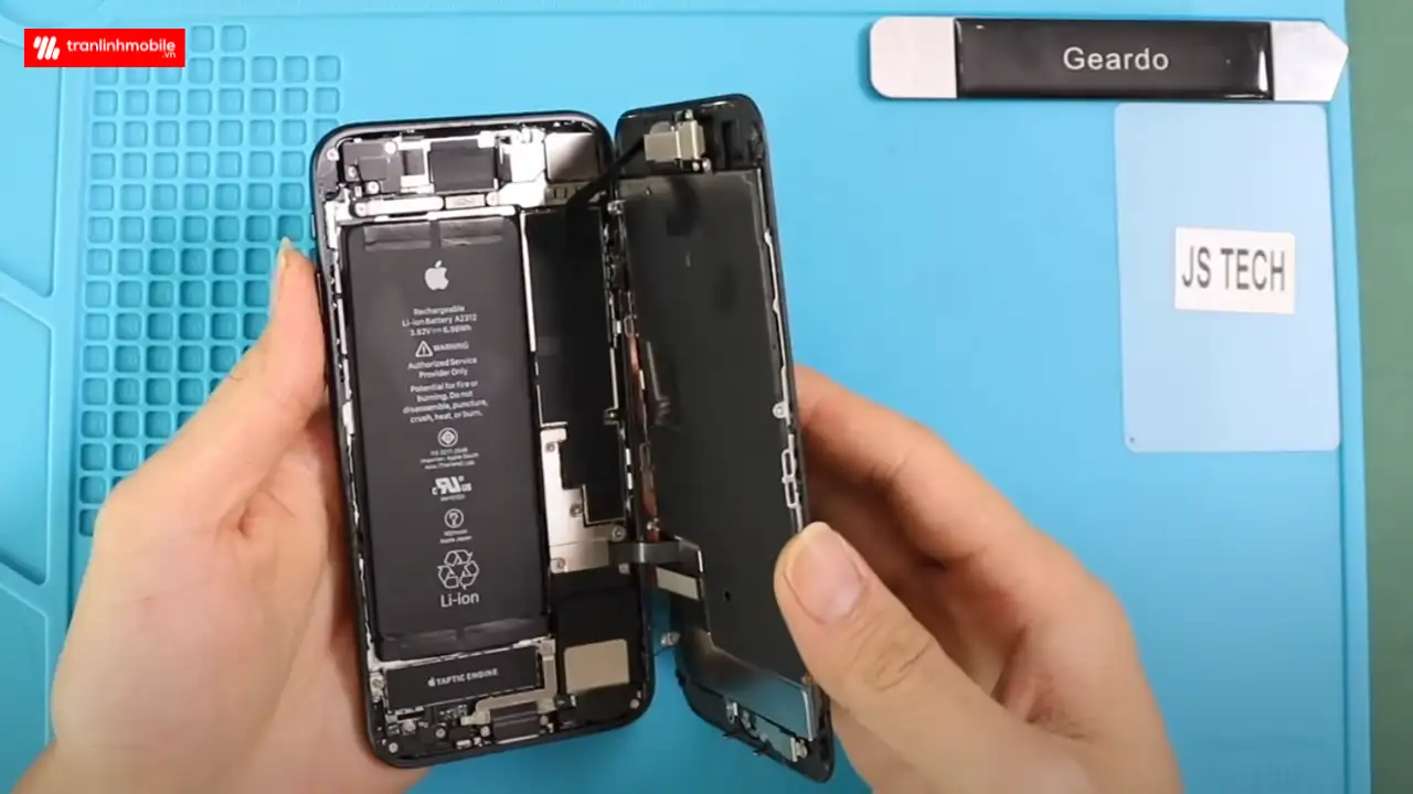 Thay Pin iPhone SE 2020 chính hãng