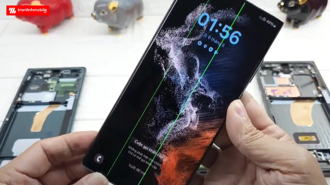 Thay m&agrave;n h&igrave;nh Samsung Galaxy S22 ch&iacute;nh h&atilde;ng