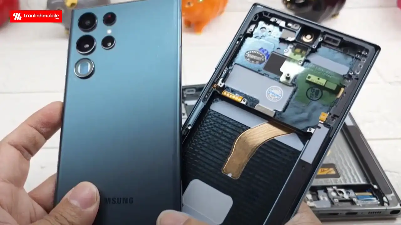 Quy tr&igrave;nh thay m&agrave;n h&igrave;nh Samsung Galaxy S22