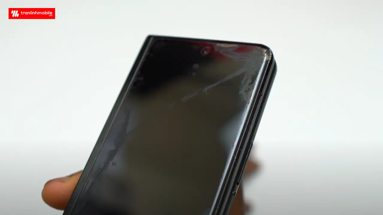 Thay m&agrave;n h&igrave;nh ngo&agrave;i Samsung Galaxy Z Fold 3 lấy ngay tại Hải Ph&ograve;ng v&agrave; H&agrave; Nội