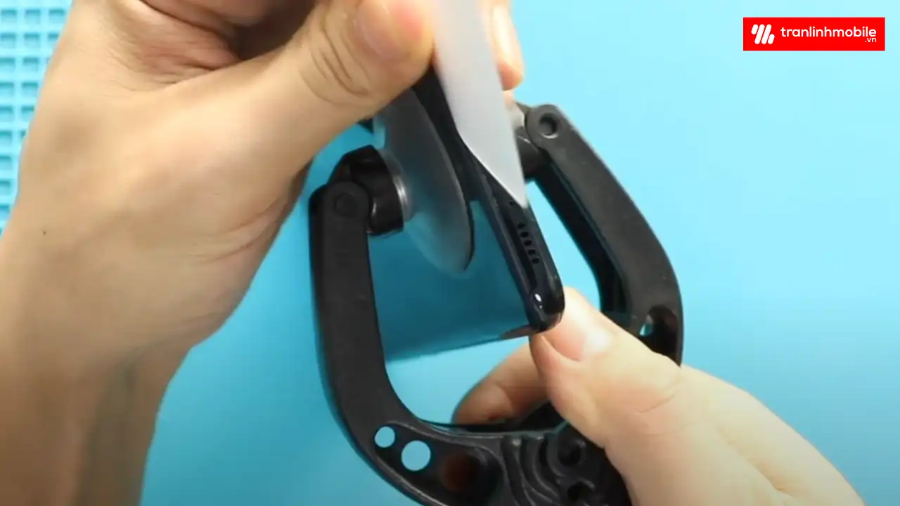 Thay màn hình Vsmart Active 1 chính hãng lấy ngay tại Hải Phòng và Hà Nội