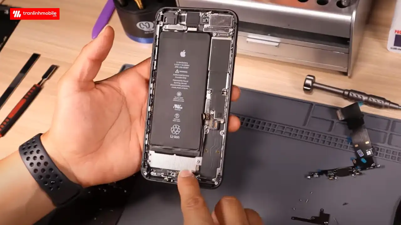 Quy trình thay ép mặt kính điện thoại Oppo A7