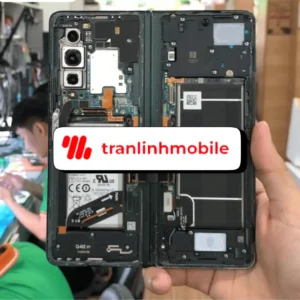 Những lý do gây hỏng cáp nối main gây lỗi wifi, bluetooth trên Samsung Z Fold 3
