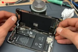 Trần Linh Mobile - Thay Pin iPhone 14 chính hãng 