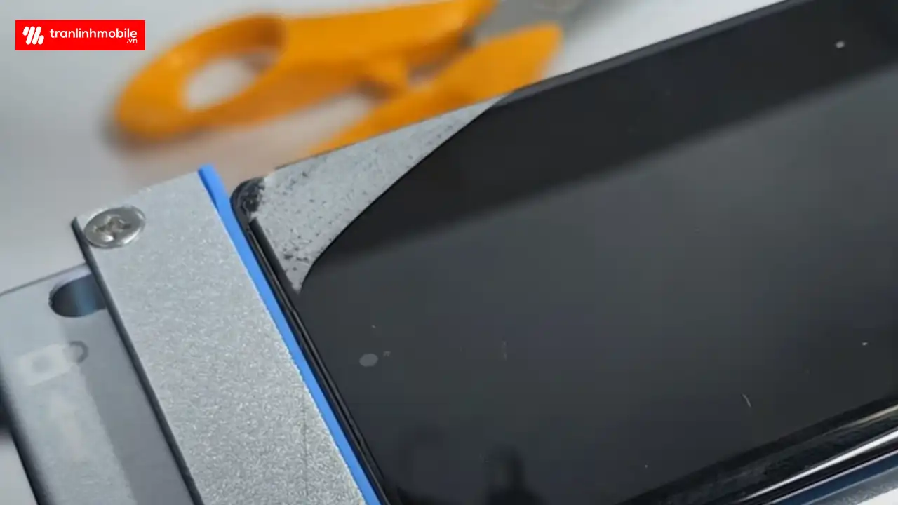 Thay ép mặt kính Xiaomi Redmi Note 12 Pro chính hãng