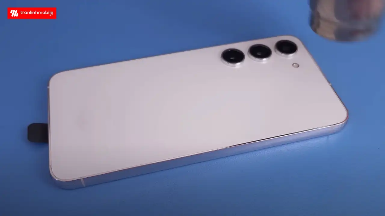 Thay kính lưng Samsung Galaxy S23+ , S23 Plus 5G chính hãng